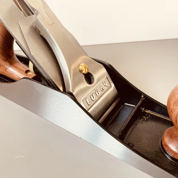 Original Quangsheng Luban No 5 1:2 bench plane cap iron view